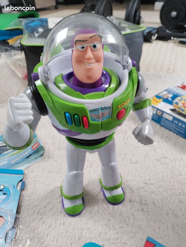 Space ranger (image 1)