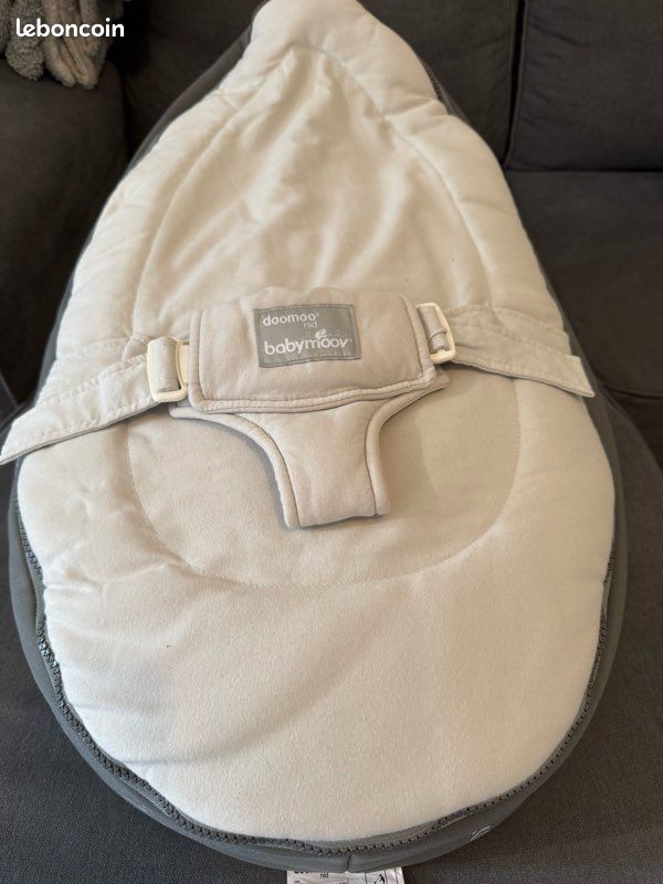Fauteuil bébé (image 1)