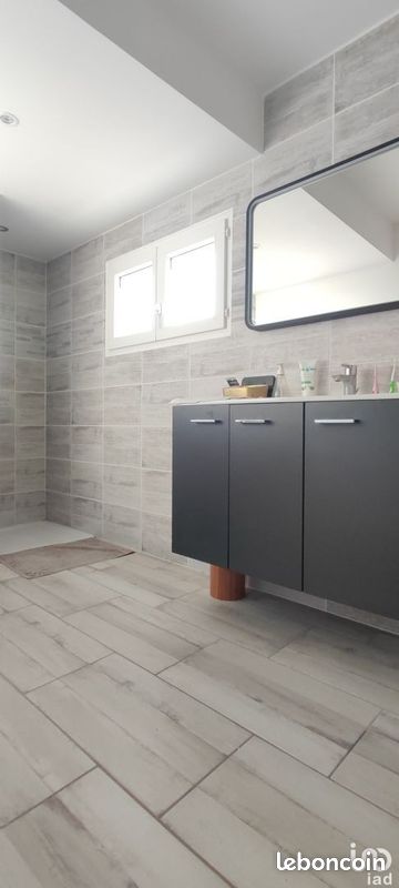 Maison 8 pièces 170 m² - Le Busseau 79240 (image principale 6)