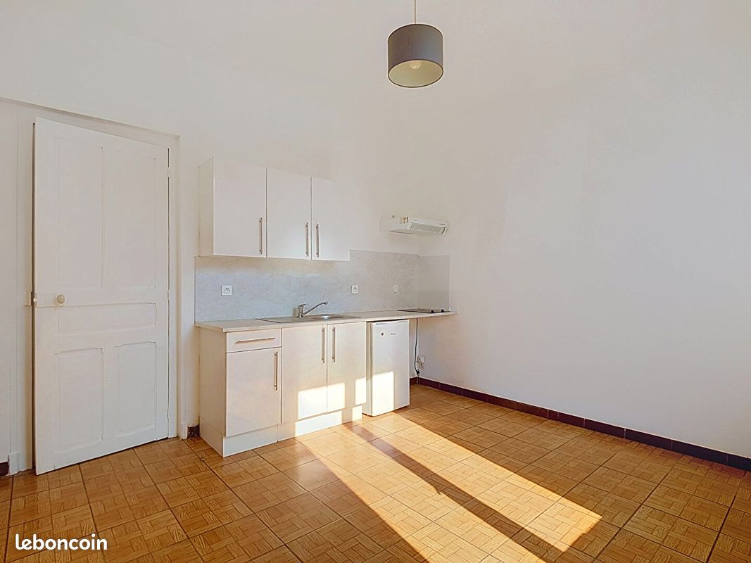 Appartement 1 pièce 16 m² · à Pau · 16 m² · 290 €/mois