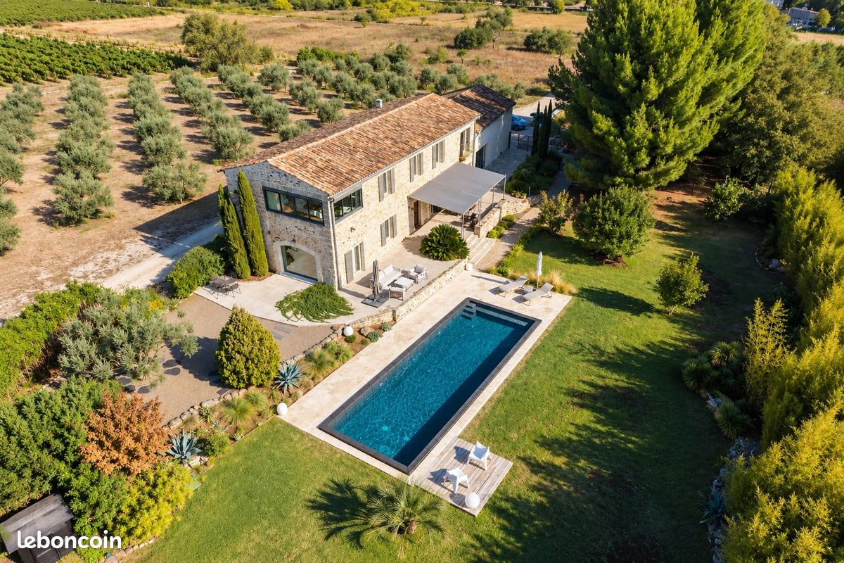 Maison 8 pièces 309 m² · à Saint-André-de-Sangonis · 309 m² · 1 260 000 €