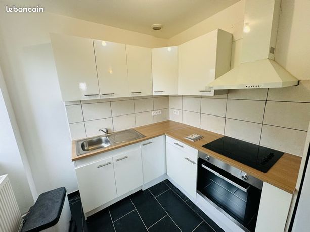 Bel appartement T3 63 m2 à Œting