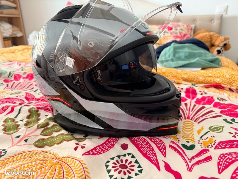 Casque Moto AGV K7 Jaeger (image 1)
