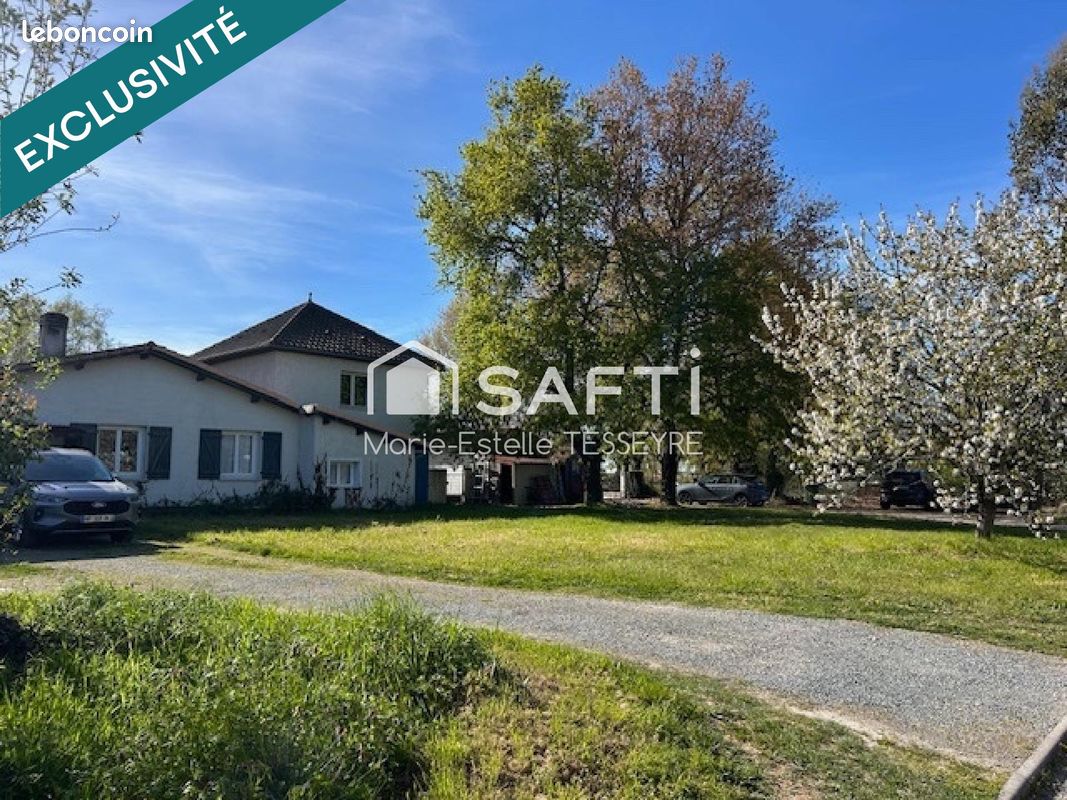 Maison 10 pièces 218 m² · à Montussan · 218 m² · 435 000 €