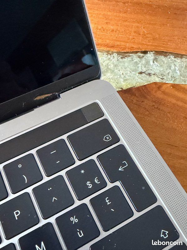 MacBook Pro 13” (2017) – i5 – 8 Go – Très bon état (image 5)