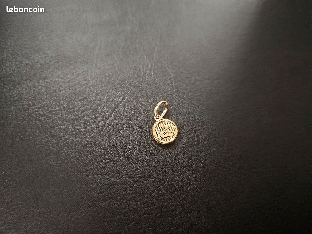 Bijoux 18 Carats (750/1000) (image 1)