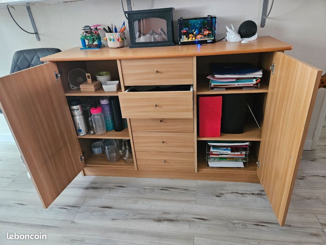 Buffet bas en bois (image 2)