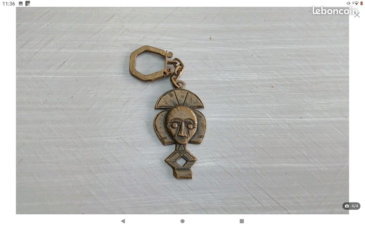Porte-clé Vintage Années 70 - Montre Mécanique Squelette Plaqué Or, Marque MVL
