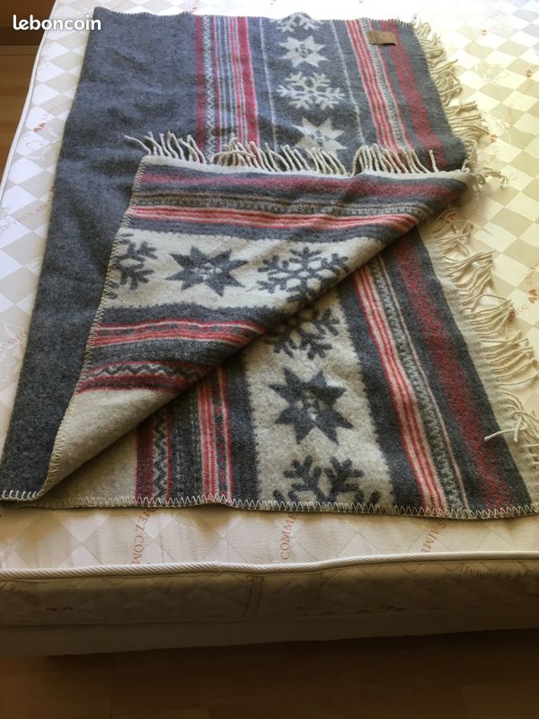 Plaid jacquard réversible finition franges Linvosges (image 4)