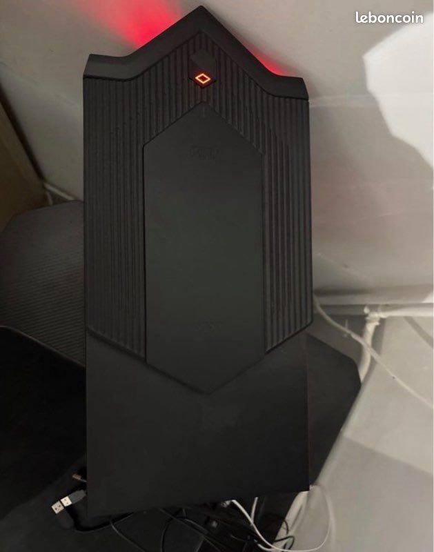 Titre : PC Gaming Acer Nitro RTX 4060 – i5 / 16 Go RAM / 512 Go SSD – Excellent état Description : Je vends mon PC fixe gaming Acer Nitro, en excellent état, utilisé soigneusement pendant 2 an (image 5)