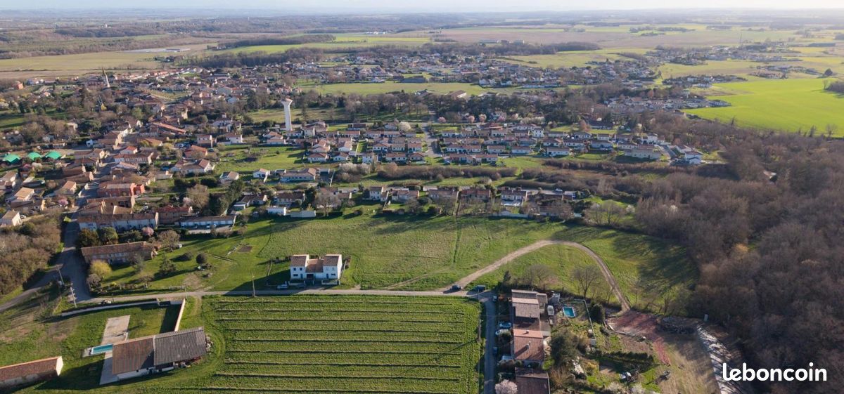 Terrain 470 m² Saint Clar De Riviere (image 1)