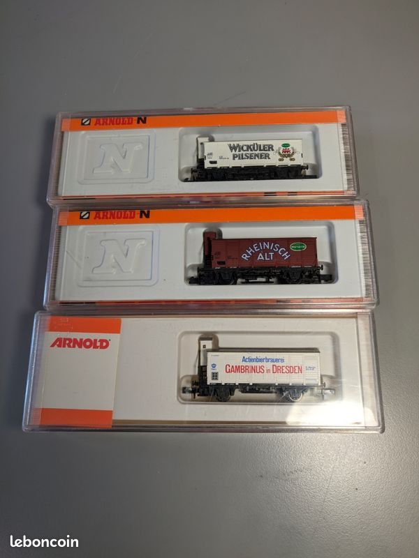 Outland Models Maisonnette Ferroviaire Blanche 2 étages – Échelle 1/160 – Impression 3D – Assemblage Requis – Peinture Acrylique Recommandée