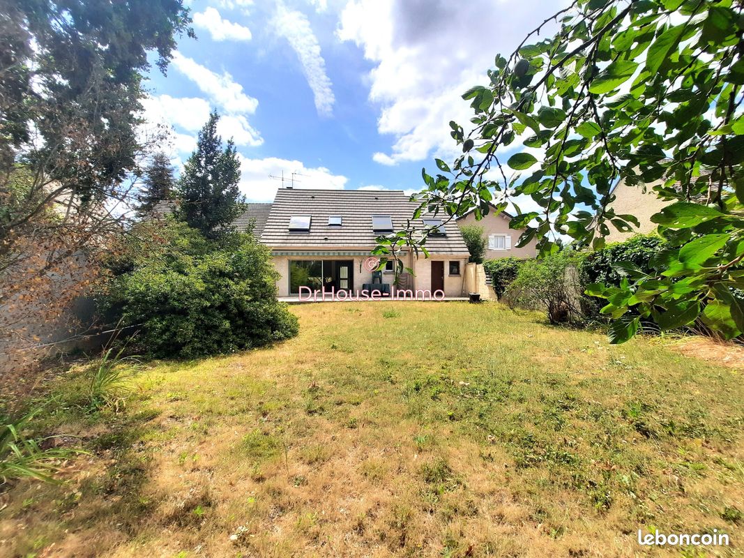 Maison 6 pièces 120 m² · à Mitry-Mory · 120 m² · 369 900 €