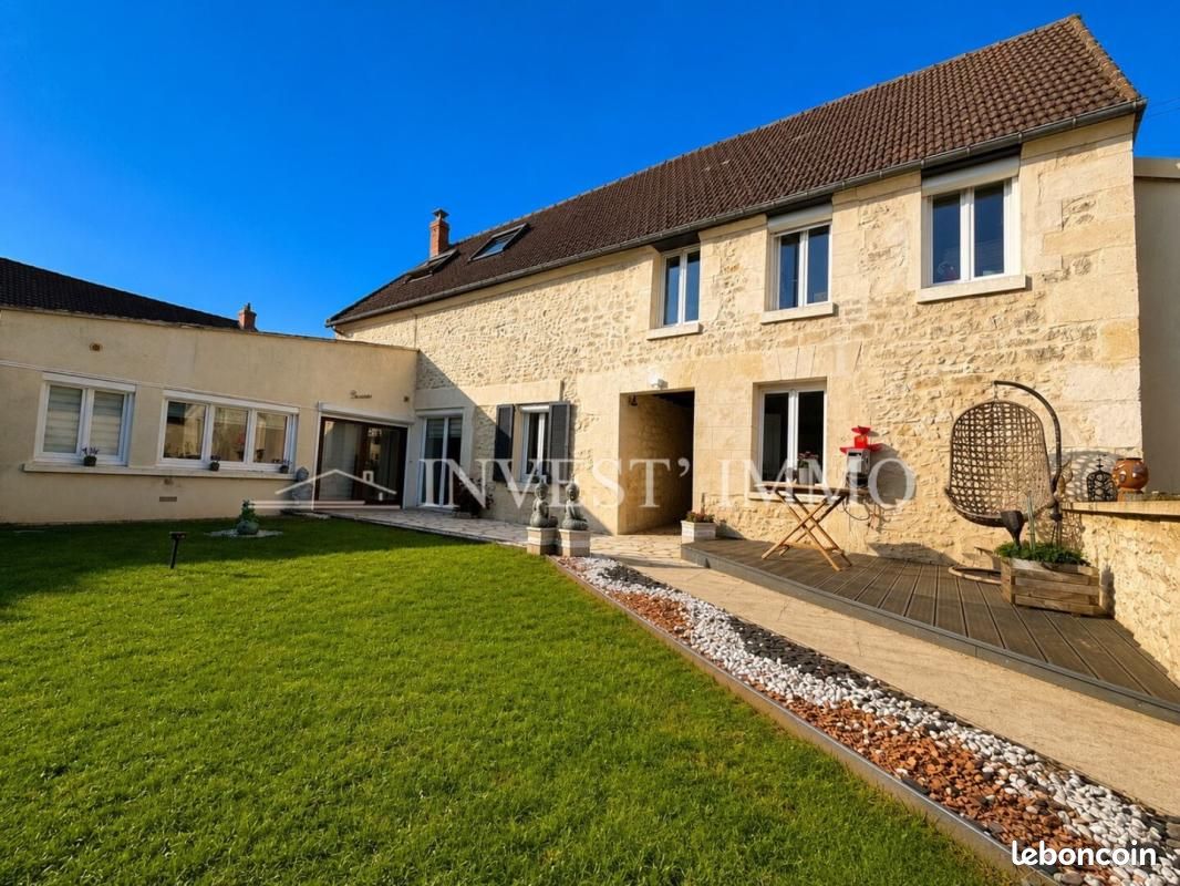 Maison 5 pièces 117 m² · à Cambronne-lès-Clermont · 117 m² · 264 000 €
