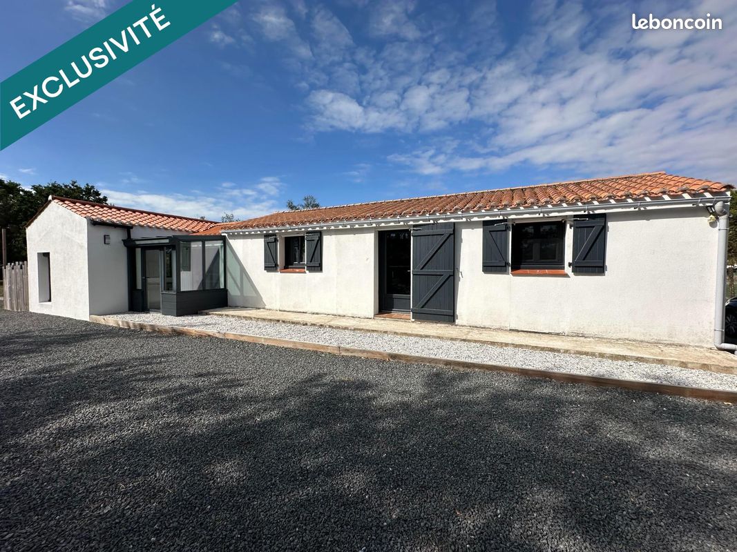 Maison 3 pièces 80 m² · à Saint-Urbain · 80 m² · 229 000 €