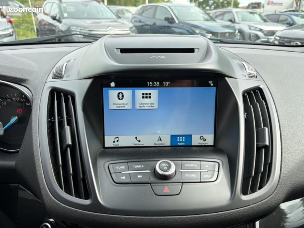 FORD KUGA 1.5 tdci 120 titanium 4x2 euro6.2 (image 28)