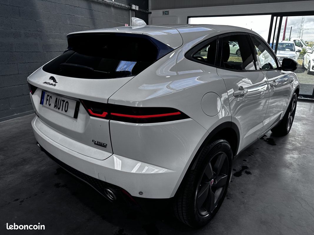 Jaguar e-pace jaguar e-pace 2.0d 150cv r-dynamic s 2018 (image 7)