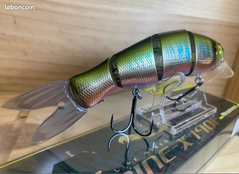 MEGABASS SPINE-X 190 F - : Meilleurs Prix pour les Pecheurs