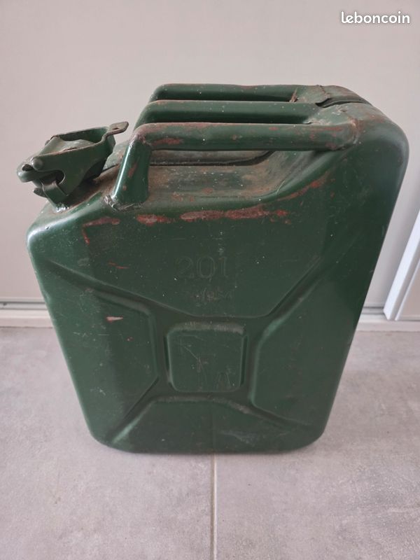 Jerrican essences 20 litres (image 1)