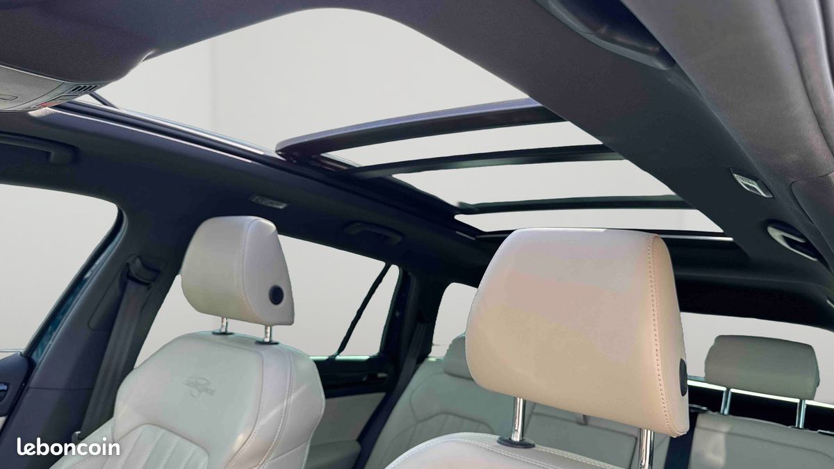 SKODA Kodiaq 2.0 TDI 150 SCR DSG7 7pl Laurin & Klement (image 17)