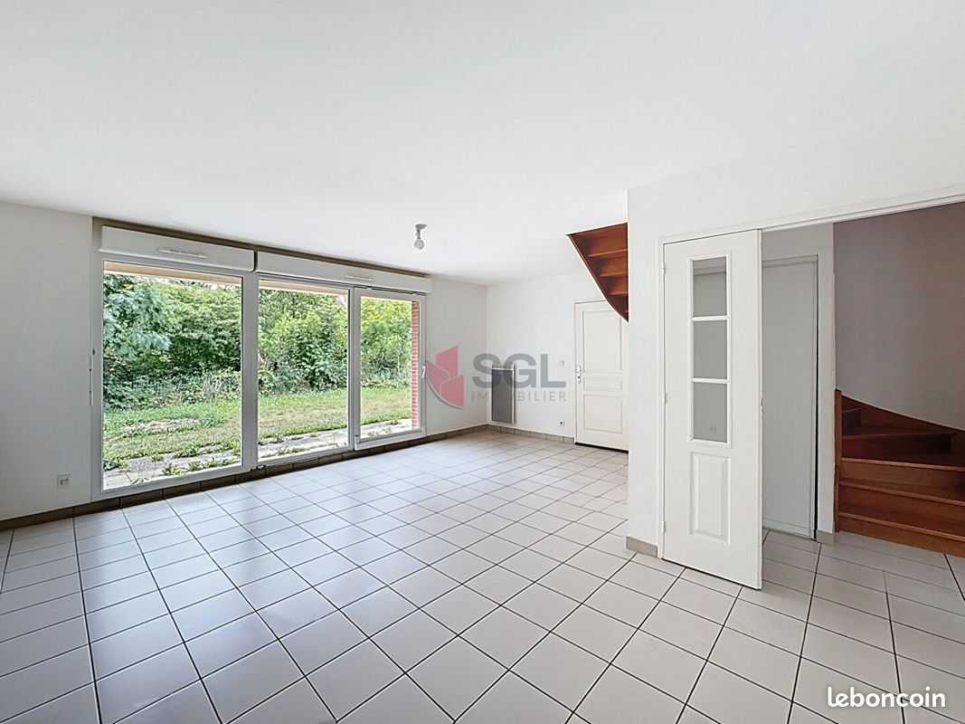 Maison 4 pièces 91 m² · à Sens · 91 m² · 945 €