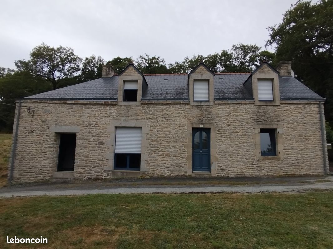 Maison 5 pièces 110 m² · à Moustoir-Ac · 110 m² · 900 €/mois