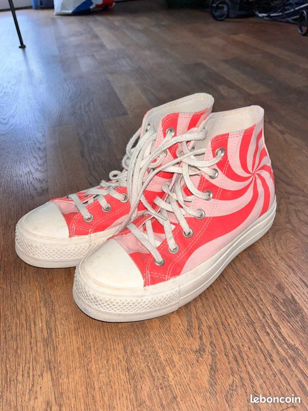 Converses roses (image 1)