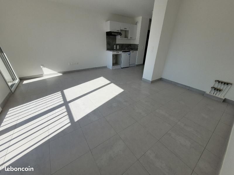 Appartement 1 pièce 35 m² · à Melun · 35 m² · 655 €/mois
