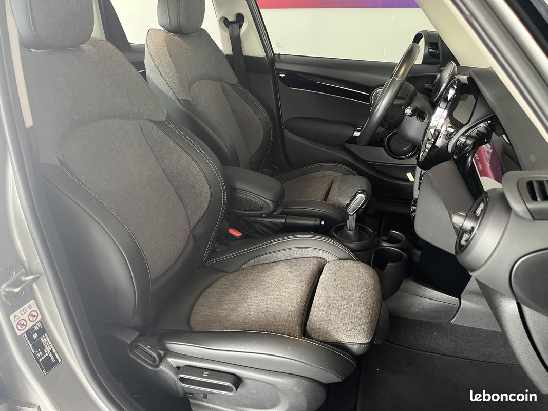 MINI Hatch 5 Portes Cooper 136 ch DKG7 Edition Premium Plus (image 10)
