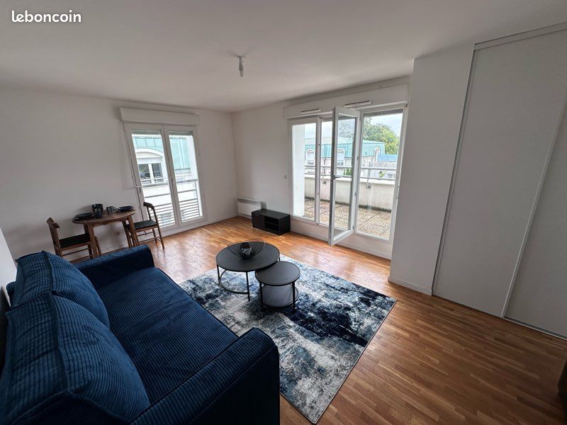 Appartement 1 pièce 33 m² · à Évry-Courcouronnes · 33 m² · 800 €