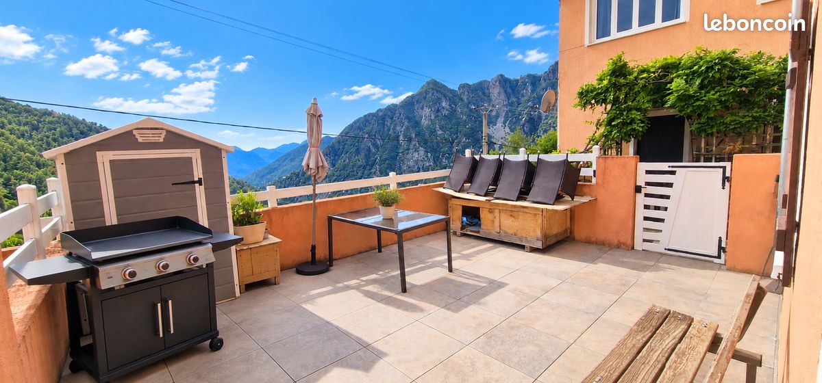 Appartement 1 pièce 34 m² · à Roquebillière · 34 m² · 98 000 €