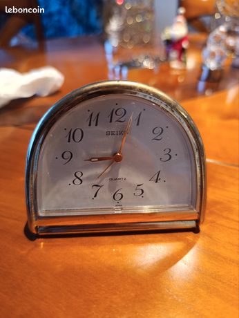 Réveil De Voyage Pliable Seiko QHT201S - Chrome Brossé, Vintage, Neuf En Boîte