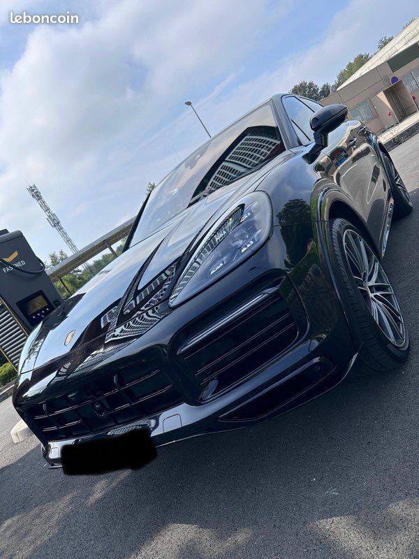 4&4 Porsche Cayenne Hybride Coupé (image 7)