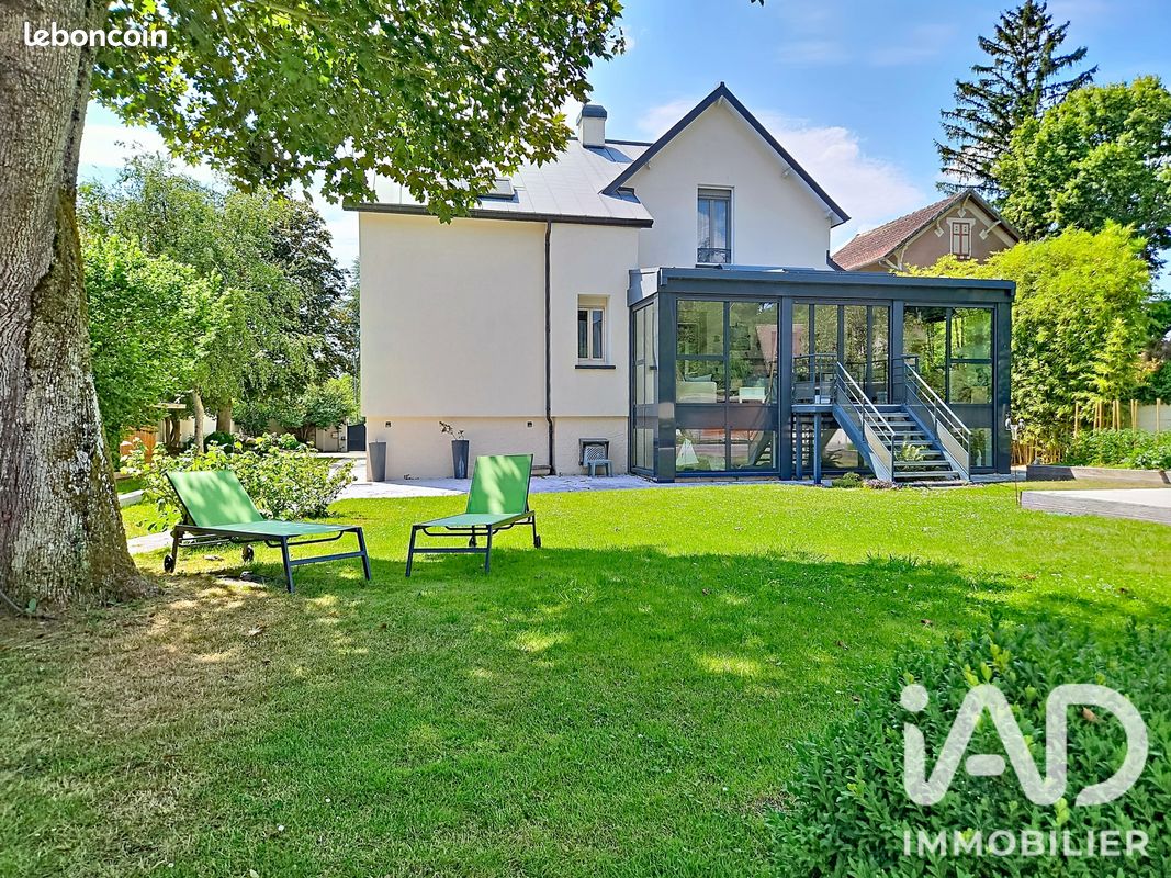Maison 8 pièces 210 m² · à Maisse · 210 m² · 799 000 €