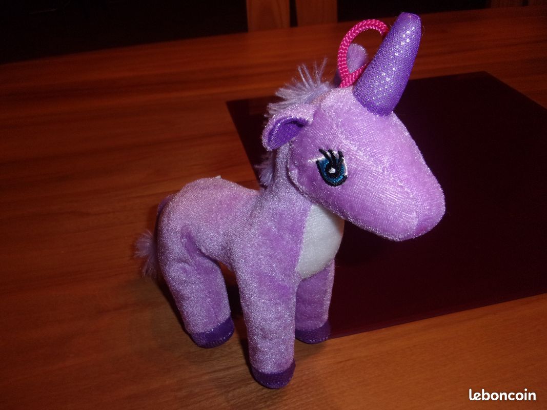 Peluche Licorne violette (image 2)