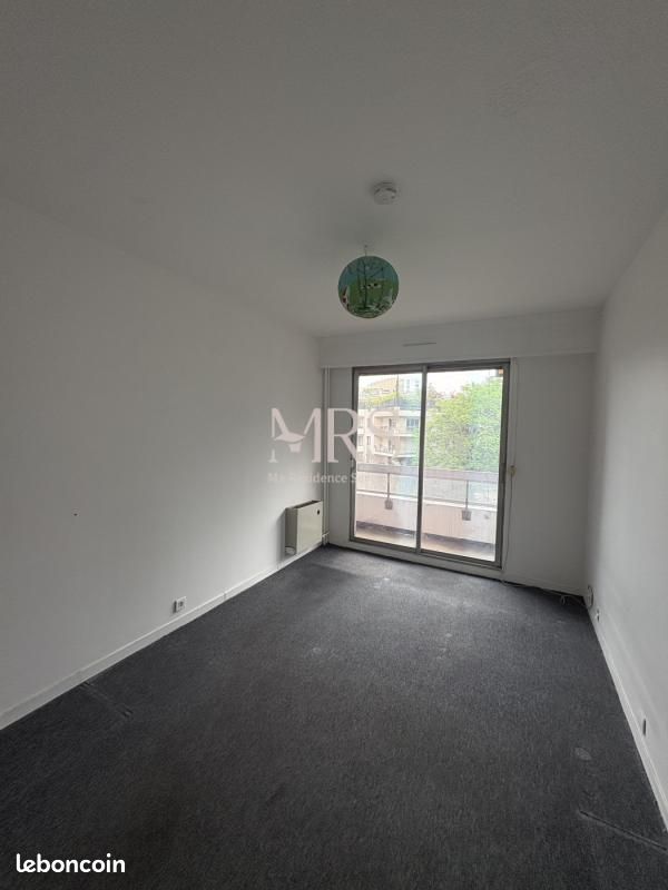 Appartement 2 pièces 45 m² · à Paris · 45 m² · 339 200 €