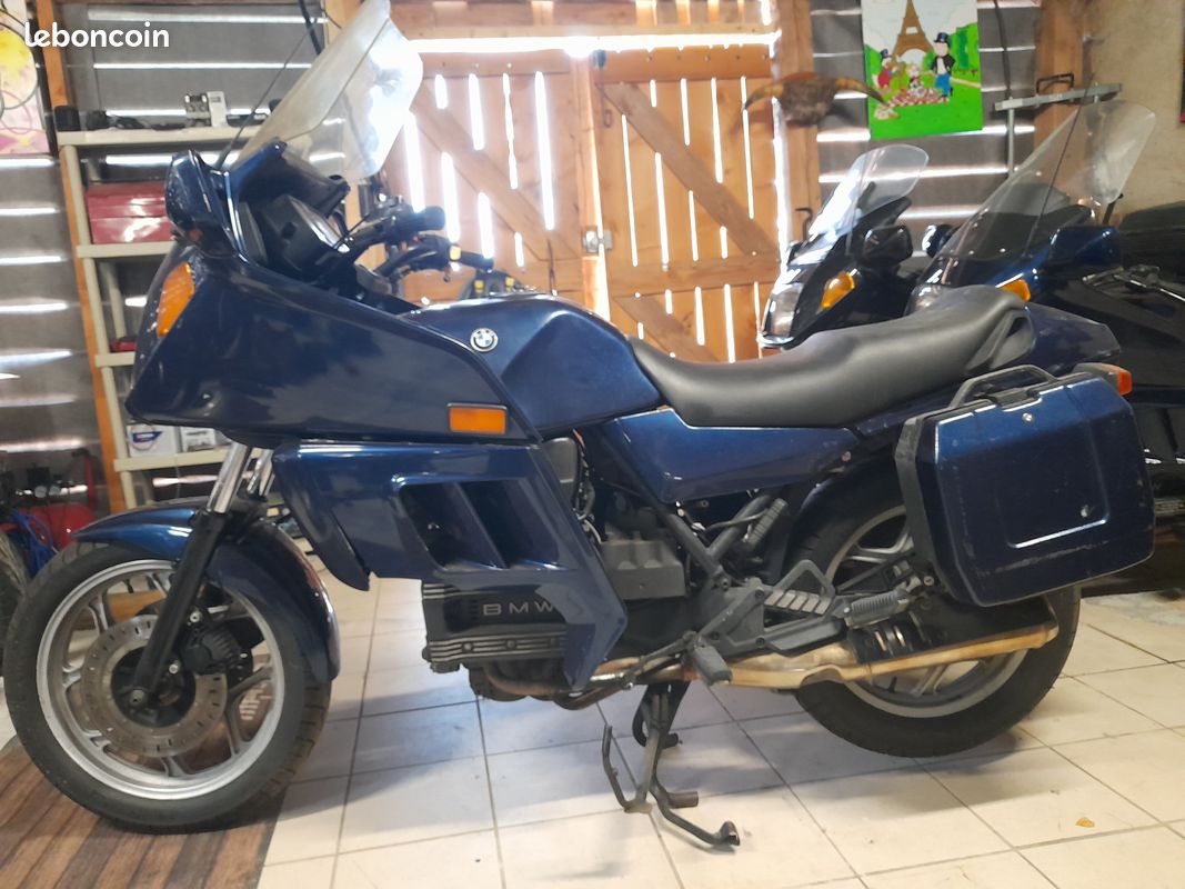 Bmw k75rt - Motos