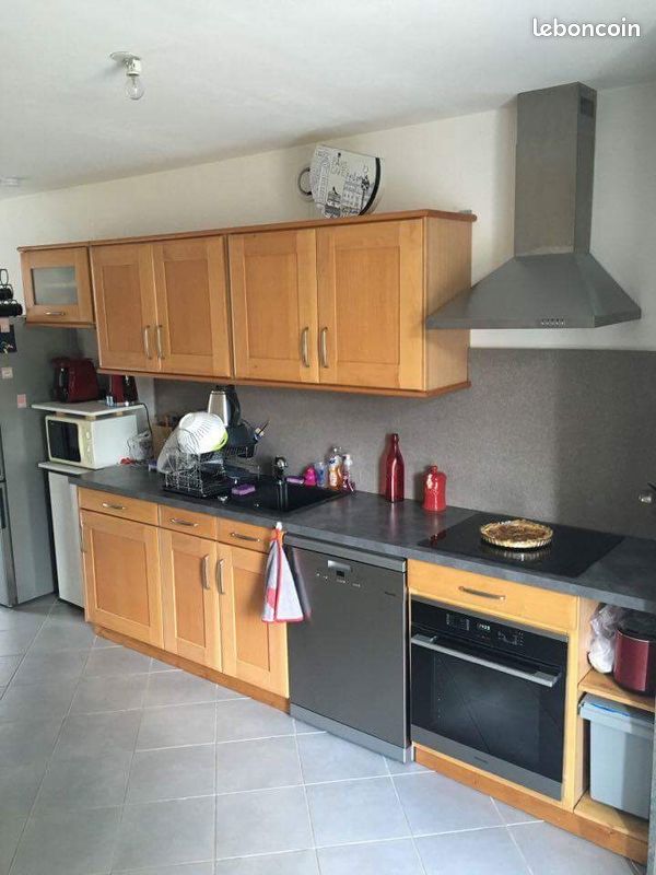 Maison 8 pièces 150 m² · à Riom-Ès-Montagnes · 150 m² · 220 000 €