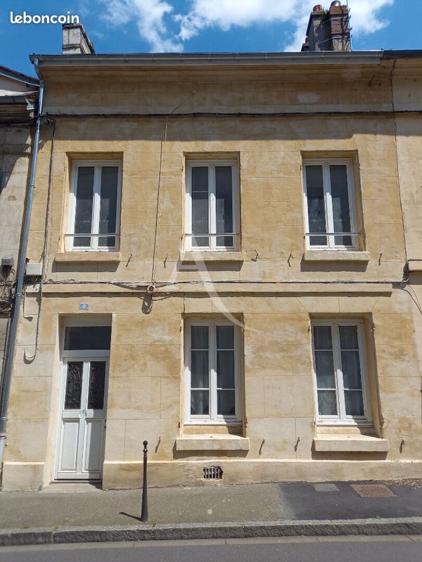 Appartement 2 pièces 33 m² · à Magny-en-Vexin · 33 m² · 650 €/mois