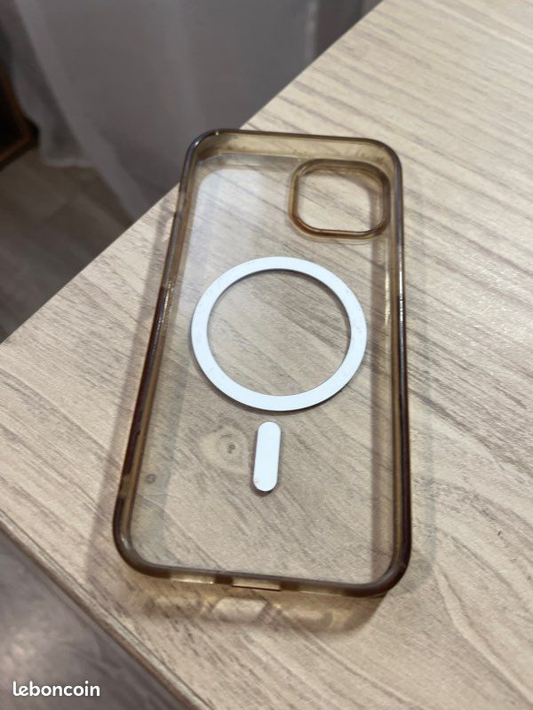 Coque d’iPhone 13 (image 2)