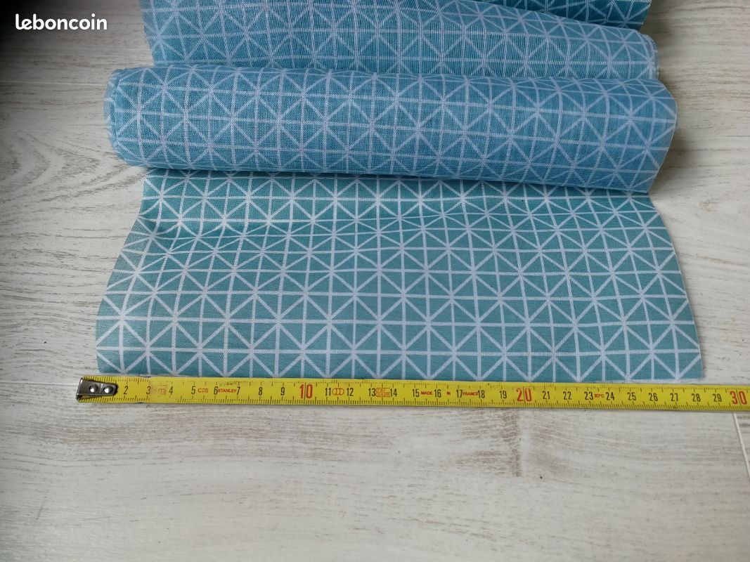 Chemin de table bleu motif (image 2)