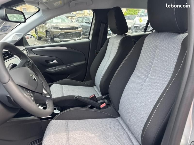 Opel Corsa 1.2 Turbo Hybrid 110ch Edition e-DCT6 (image 4)