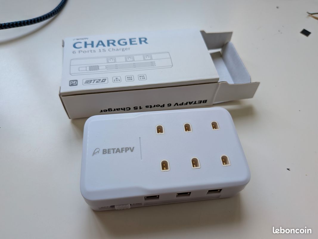 Entrée XT60 Sécurisée Panneau De Chargement Batterie 1S Léger 6 Ports XT60 - Charge Rapide Et Sûre Pour PH2.0 BT2.0 FPV