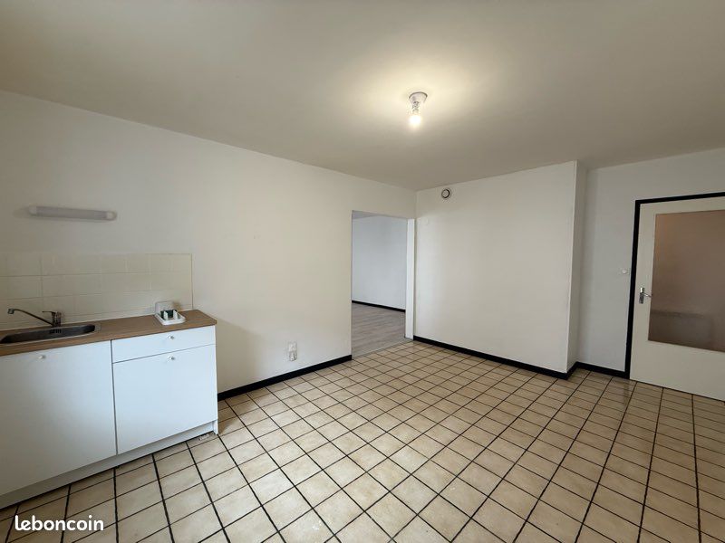 Appartement 2 pièces 60 m² · à Lamarche · 60 m² · 350 €/mois