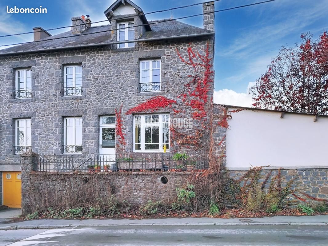 Maison 6 pièces 105 m² · à Mesnil-Roc'H · 105 m² · 235 800 €