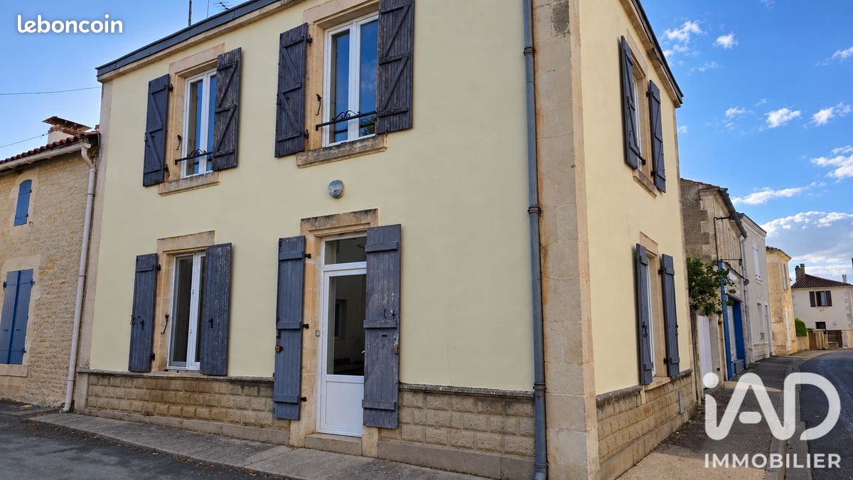 Maison 3 pièces 78 m² · à Vix · 78 m² · 57 000 €