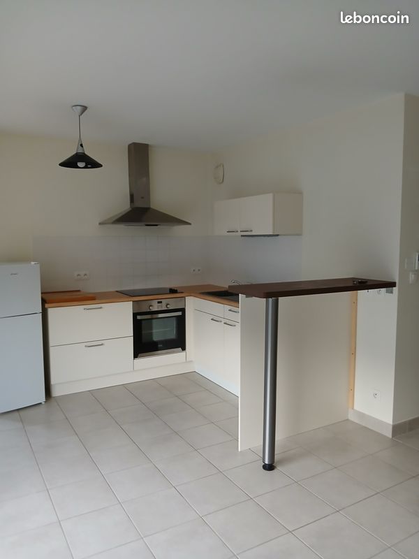 Appartement 1 pièce 34 m² · à Lons-le-Saunier · 34 m² · 450 €