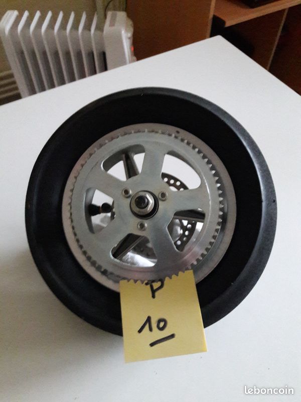 Roues Arrière Pocket Bike complète neuve (P 10 ) (image 1)