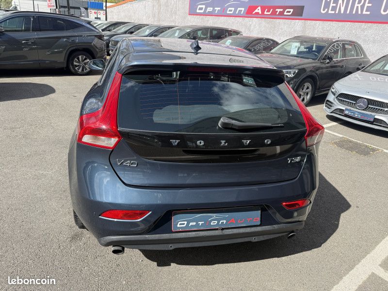 Volvo V40 T3 152CH INSCRIPTION GEARTRONIC (image 3)