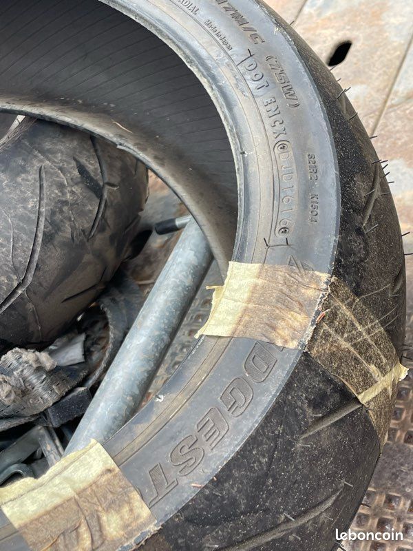 Pneu Bridgestone moto (image 3)